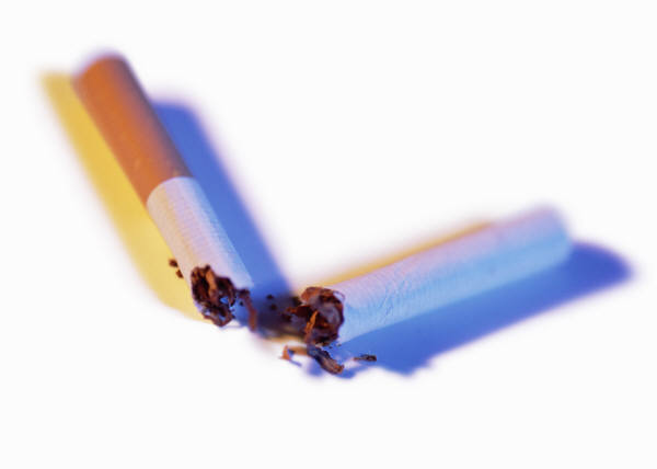 effect of smoking cessation on acne